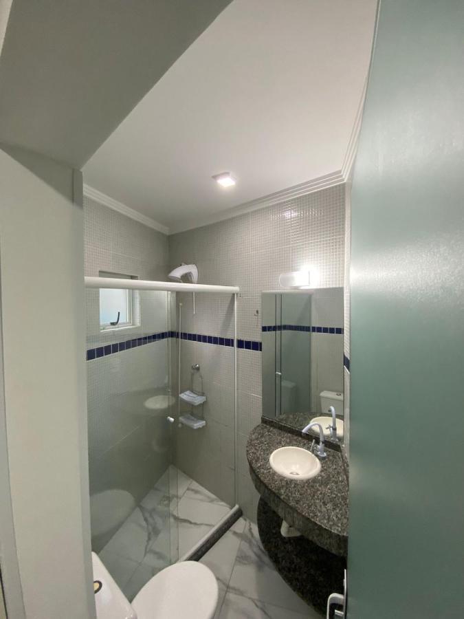 204 Otima Localizacao De 2D Em Condominio Fechado Бомбиняс Екстериор снимка